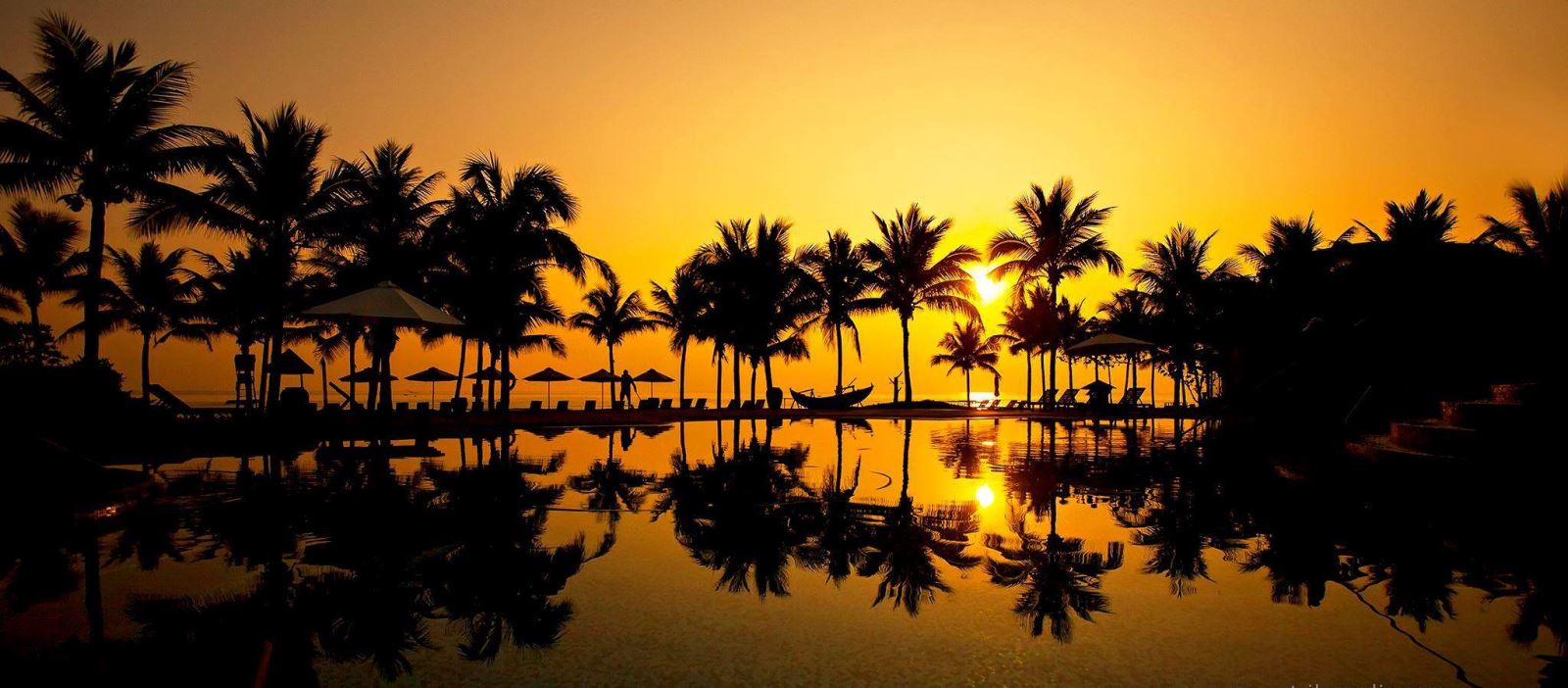 Watching the sunrise at Olalani is an unforgettable experience in Danang